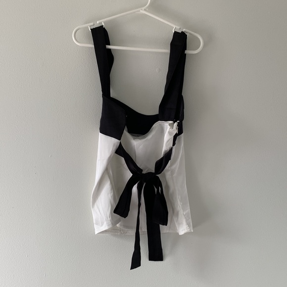 Viral Pinterest satin top - Picture 2 of 2